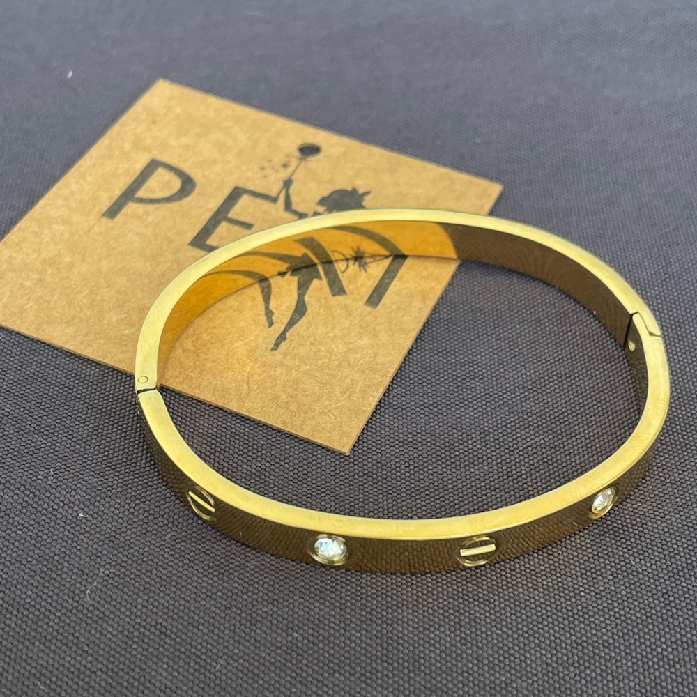 PERI’S Stainless Steel Gold Bracelet